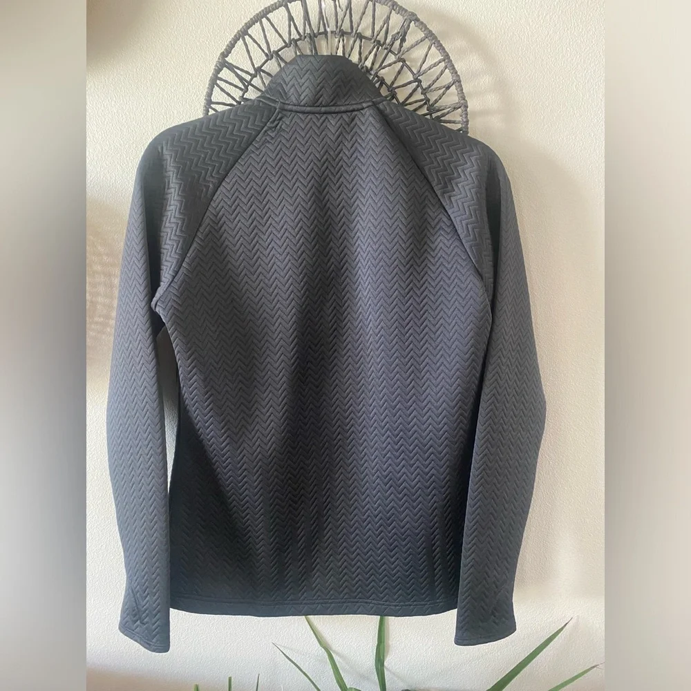 ADIDAS GOLF Women’s Zig Zag Textured Jacket Black M,